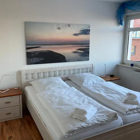 Hellinghaus Fewo 3 Strandlaeufer Wyk auf Föhr